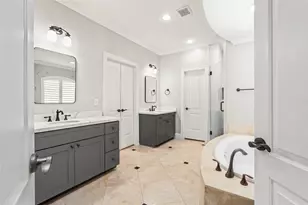 4440 Betty St, Bellaire, TX 77401 - Photo 27
