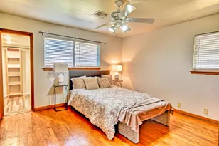 918 Lehman St, Houston, TX 77018 - Photo 23
