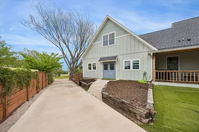 859 E Glenn Street, Bellville, TX 77418 - Photo 29