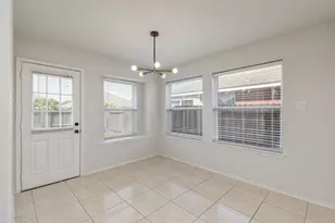 7206 Avon Park Ln, Houston, TX 77083 - Photo 17