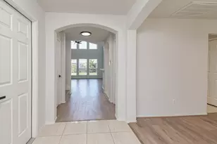 7206 Avon Park Ln, Houston, TX 77083 - Photo 5
