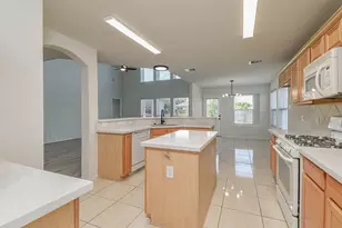 7206 Avon Park Ln, Houston, TX 77083 - Photo 13