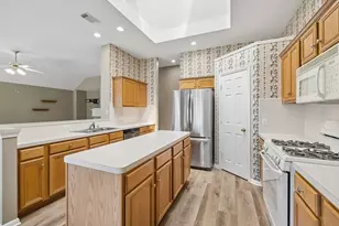 20922 Deauville, Spring, TX 77388 - Photo 13