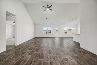 720 Greystone Lane, Angleton, TX 77515 - Photo 3