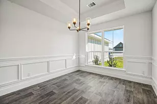 720 Greystone Ln, Angleton, TX 77515 - Photo 13