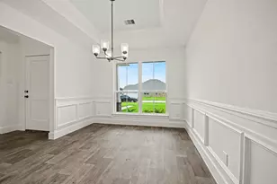 720 Greystone Ln, Angleton, TX 77515 - Photo 13