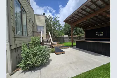 2402 Intrepid Way, League City, TX 77573 - Photo 11