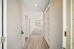 2402 Intrepid Way, League City, TX 77573 - Photo 15