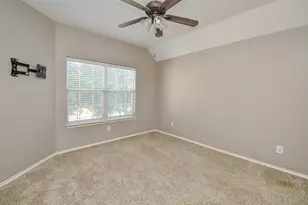 1402 Sullivan Springs Dr, Katy, TX 77494 - Photo 27