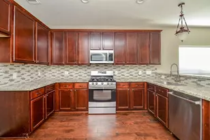 1402 Sullivan Springs Dr, Katy, TX 77494 - Photo 13