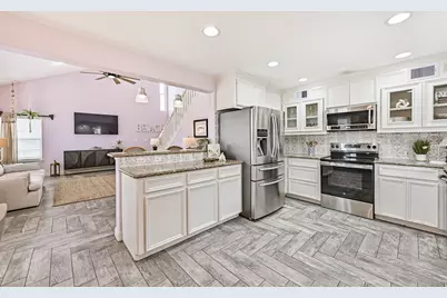 13950 Pirates Beach Boulevard, Galveston, TX 77554 - Photo 21