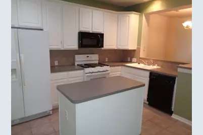 90 N Valley Oaks Circle, The Woodlands, TX 77382 - Photo 7
