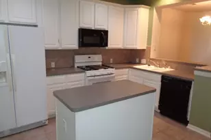 90 N Valley Oaks Cir, The Woodlands, TX 77382 - Photo 7