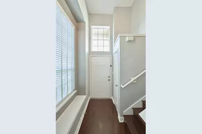 39 N Walden Elms Circle, The Woodlands, TX 77382 - Photo 9