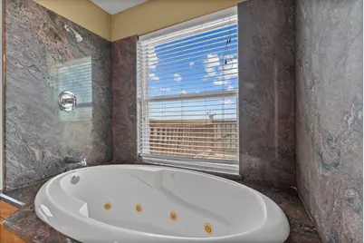 5212 Bayside Drive, Baytown, TX 77523 - Photo 29