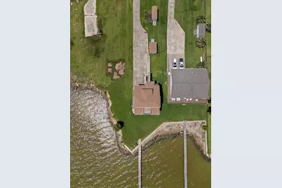 5212 Bayside Drive, Baytown, TX 77523 - Photo 5