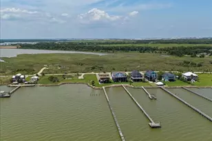5212 Bayside Dr, Baytown, TX 77523 - Photo 41