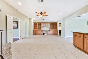 7758 Chantilly Cir, Galveston, TX 77551 - Photo 9