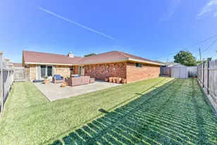 7758 Chantilly Cir, Galveston, TX 77551 - Photo 35