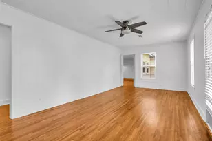 807 Fisher St, Houston, TX 77018 - Photo 7