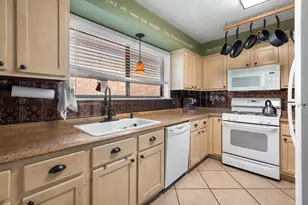 4016 Windfree Dr, College Station, TX 77845 - Photo 7