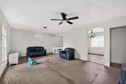 14031 Villagrove Drive, Houston, TX 77049 - Photo 9