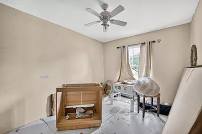 14031 Villagrove Drive, Houston, TX 77049 - Photo 11