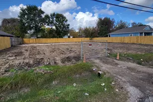 4641 Phlox St, Houston, TX 77051 - Photo 1