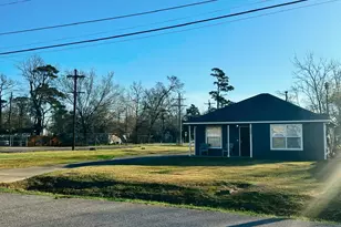 4480 Detroit St, Beaumont, TX 77703 - Photo 3