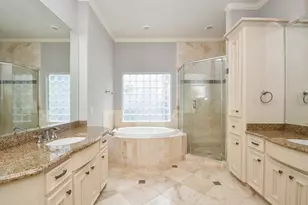 717 Welch St, Houston, TX 77006 - Photo 19