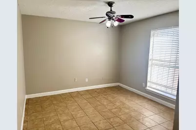 9622 Sandstone Street, Houston, TX 77036 - Photo 7