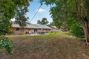 10418 Hazelhurst Dr, Houston, TX 77043 - Photo 37