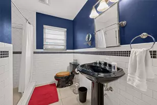 10418 Hazelhurst Dr, Houston, TX 77043 - Photo 23