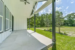 14542 Old Humble Pipeline Rd, Conroe, TX 77302 - Photo 5