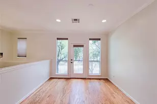 3010 La Branch St, Houston, TX 77004 - Photo 9