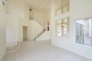 10707 Williston Dr, Houston, TX 77065 - Photo 3