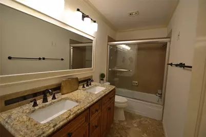 830 Threadneedle Street #235, Houston, TX 77079 - Photo 31