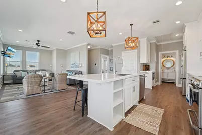 25114 Sausalito Drive, Galveston, TX 77554 - Photo 9