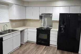 711 Leicester Ln, Houston, TX 77034 - Photo 5