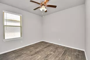 14206 W Rim Ln, Conroe, TX 77384 - Photo 35
