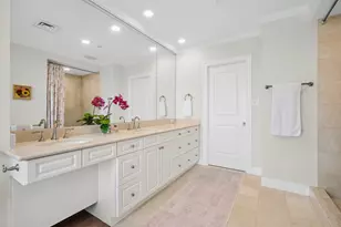 1100 Uptown Park Blvd, Houston, TX 77056 - Photo 19