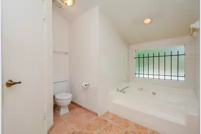11810 Roandale Drive, Houston, TX 77048 - Photo 13