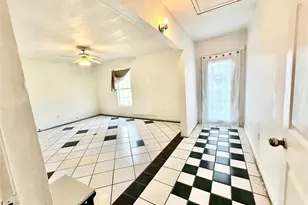 2534 Mierianne St, Houston, TX 77093 - Photo 9