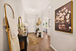 9805 Hunter Spgs Dr, Conroe, TX 77306 - Photo 5