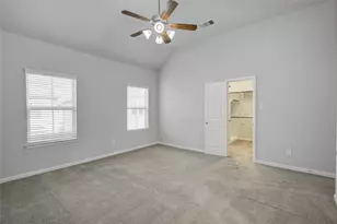 9624 Cambridge Manor Ln, Houston, TX 77045 - Photo 27