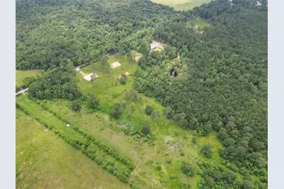 700 County Road 301 N, Dayton, TX 77535 - Photo 9