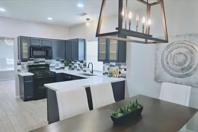 1410 Hunter Ridge Court, Fresno, TX 77545 - Photo 5