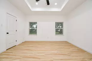 610 Austin St, West Columbia, TX 77486 - Photo 21