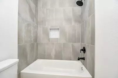 610 Austin Street, West Columbia, TX 77486 - Photo 23