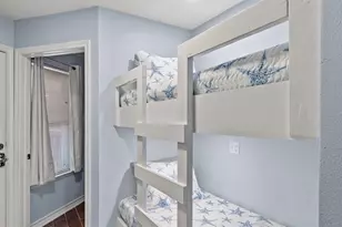 9520 Seawall Blvd, Galveston, TX 77554 - Photo 19